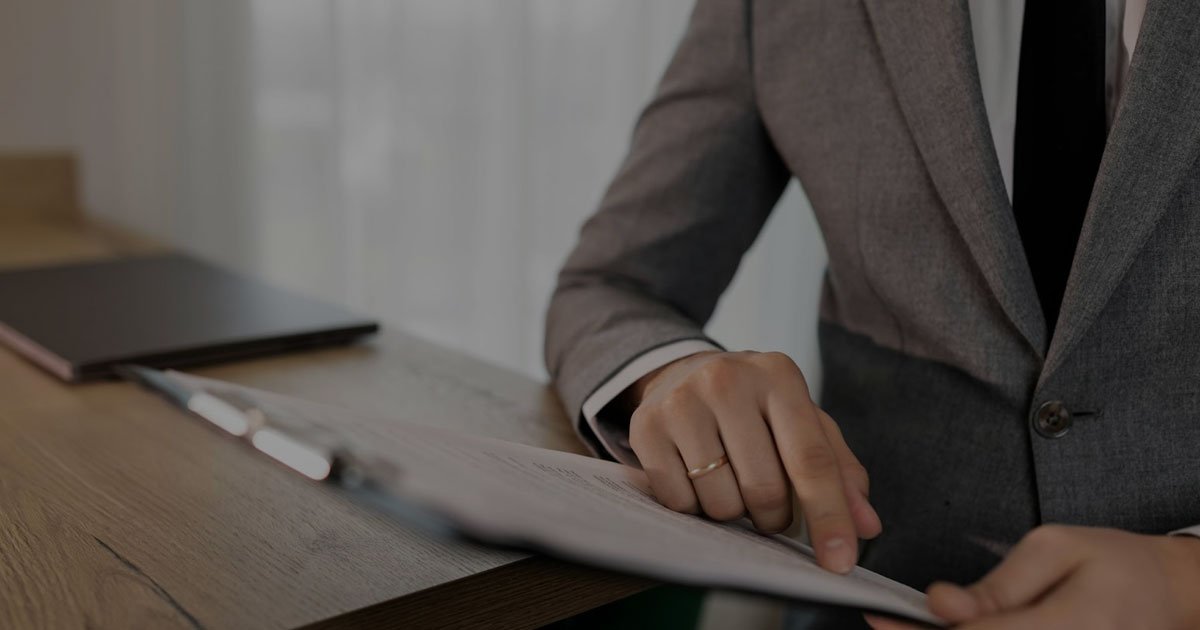 Panduan-Negosiasi-Kontrak-Franchise-Hospitality-Agar-Aman-dan-Menguntungkan